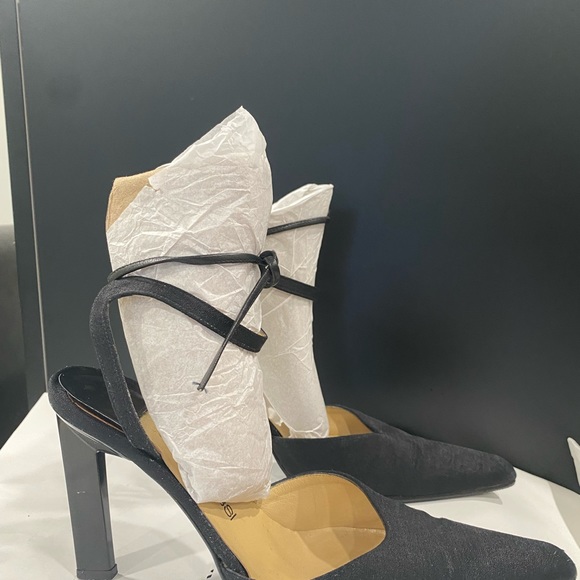 SERGIO ROSSI Black Canvas Ankle-Strap Slingback Heel Pumps Shoes - Picture 8 of 8